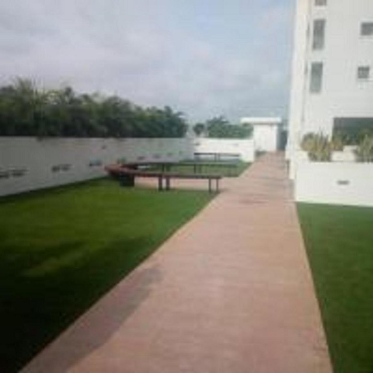 Doc's Suite Accra Exterior foto