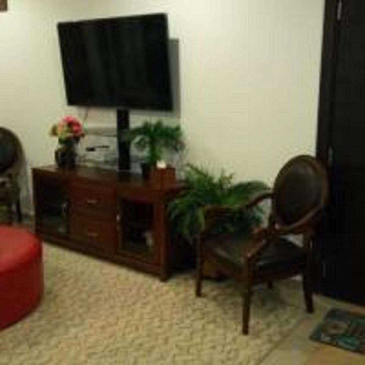 Doc's Suite Accra Exterior foto