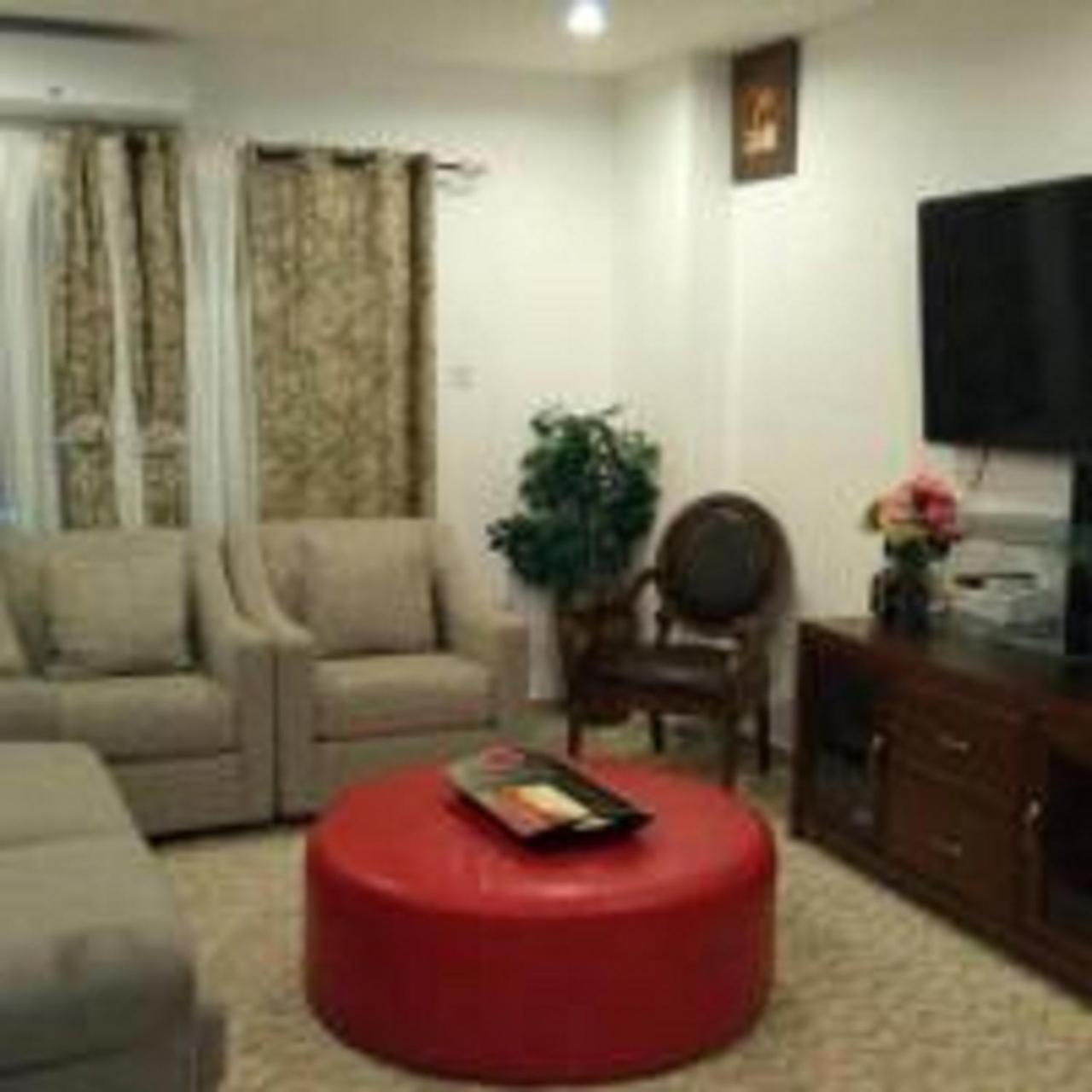 Doc's Suite Accra Exterior foto