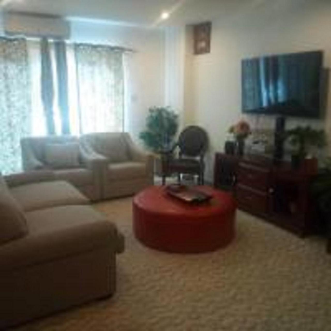 Doc's Suite Accra Exterior foto